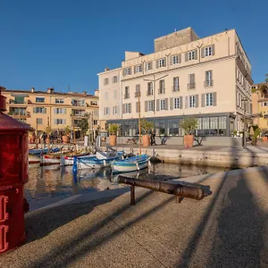 Restaurant De La Tour Hotel